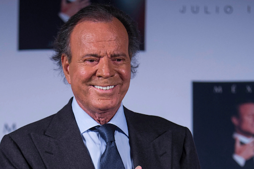 julio iglesias net worth